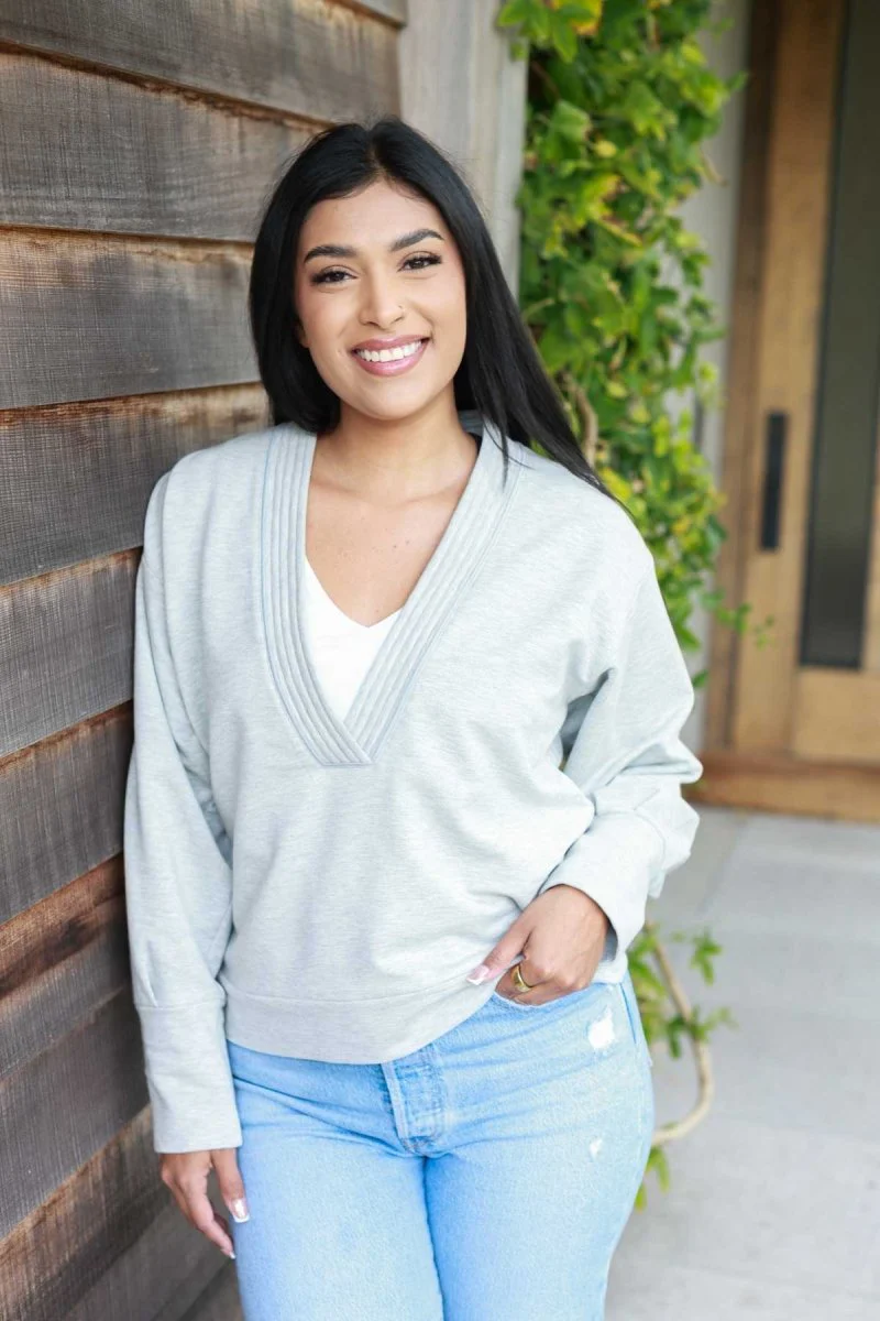 Mia Fleece Nursing Pullover - Image 8